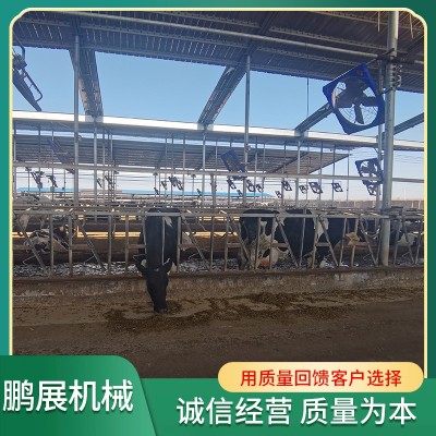 現(xiàn)貨供應(yīng)牛頸夾 養(yǎng)牛牧場用畜牧設(shè)備牛頸夾 自鎖式牛頸夾