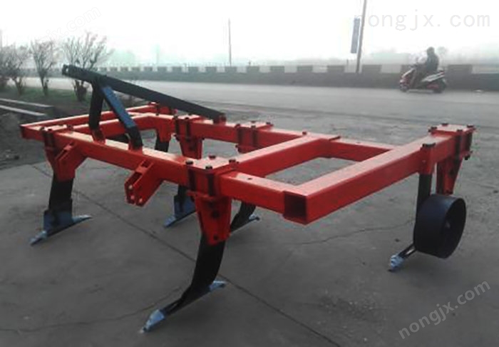 石家莊寶田1S-6型深松機(jī)