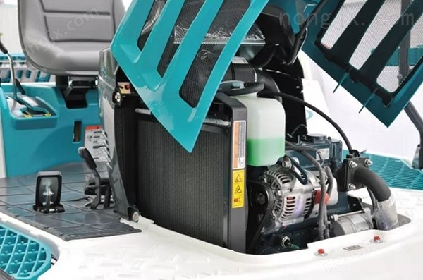 久保田2ZGQ-8D1(SPV-8C)插秧機