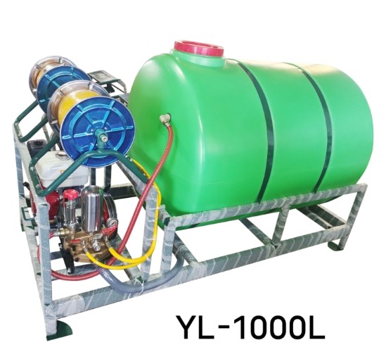 1000升大功率大容量車(chē)載式打藥機(jī)