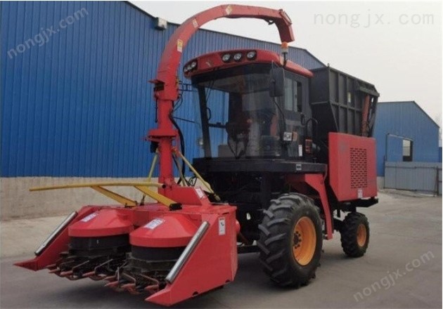 原陽(yáng)偉凡9QZ-2400自走式青飼料收獲機(jī)