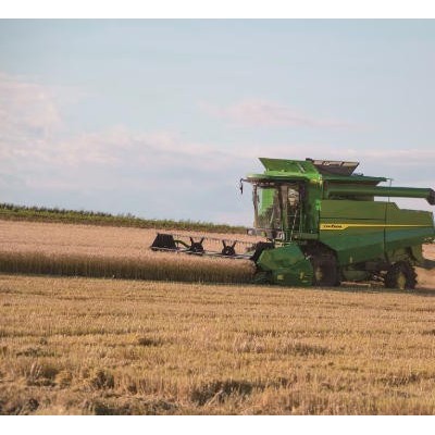 聯(lián)合收割機(jī)